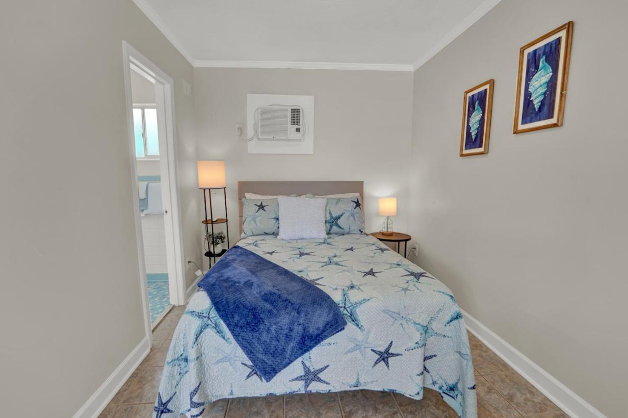 Lower Grand Lagoon Sea Foam Suites מראה חיצוני תמונה