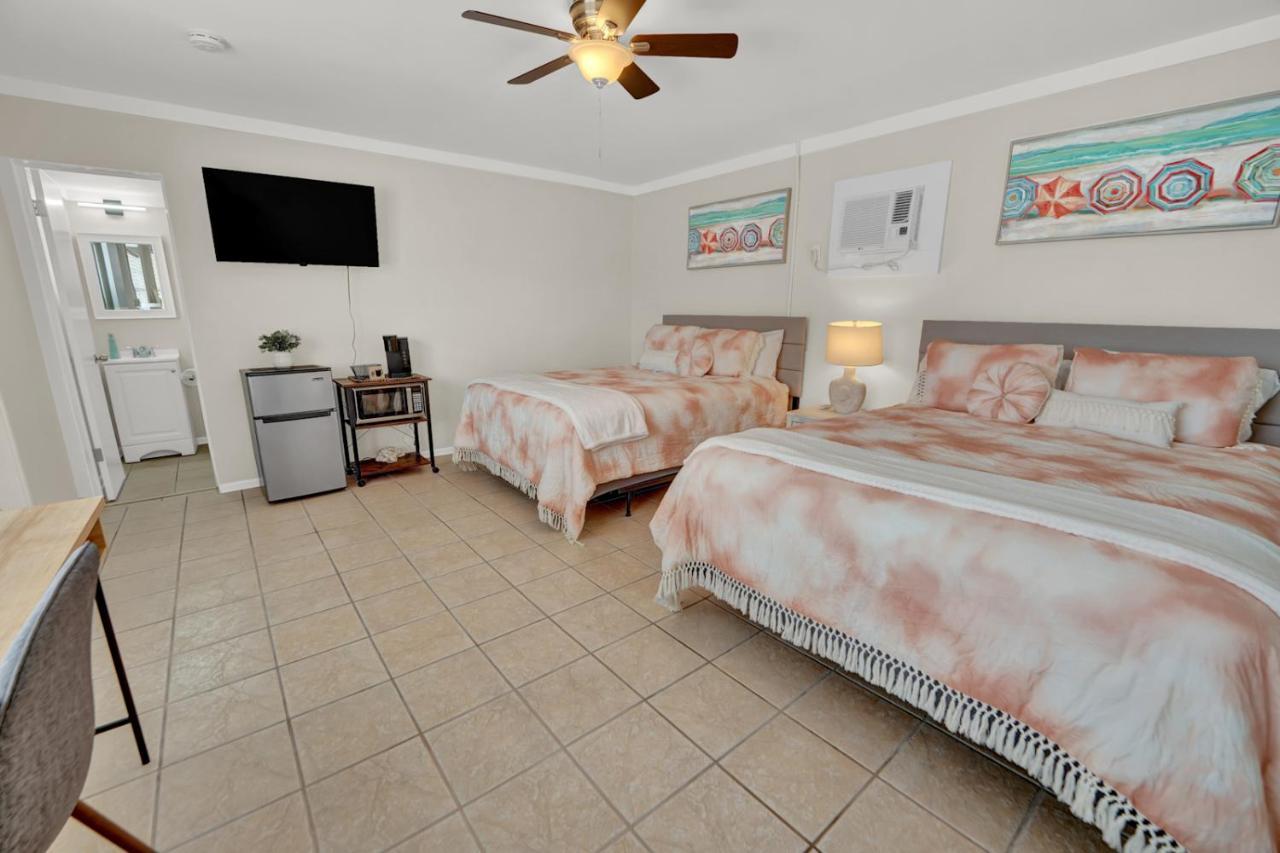Lower Grand Lagoon Sea Foam Suites מראה חיצוני תמונה