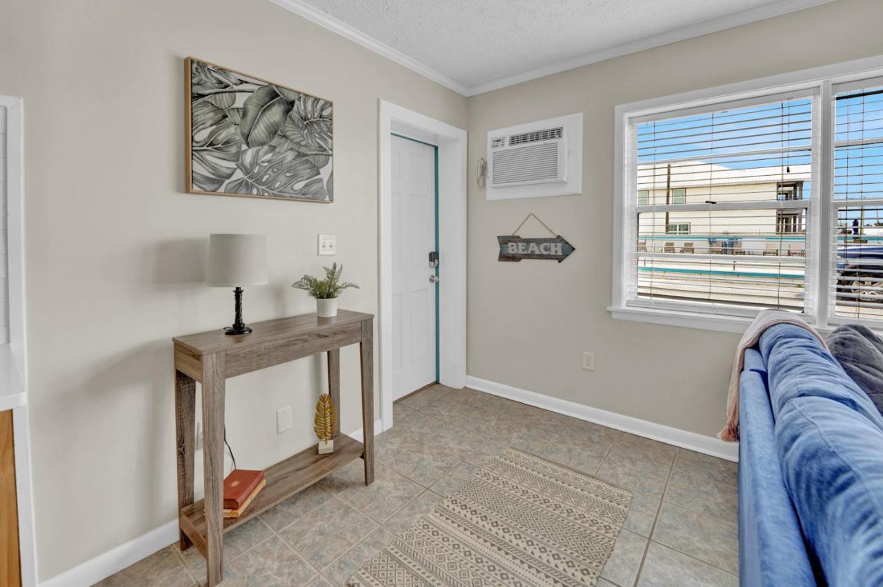 Lower Grand Lagoon Sea Foam Suites מראה חיצוני תמונה