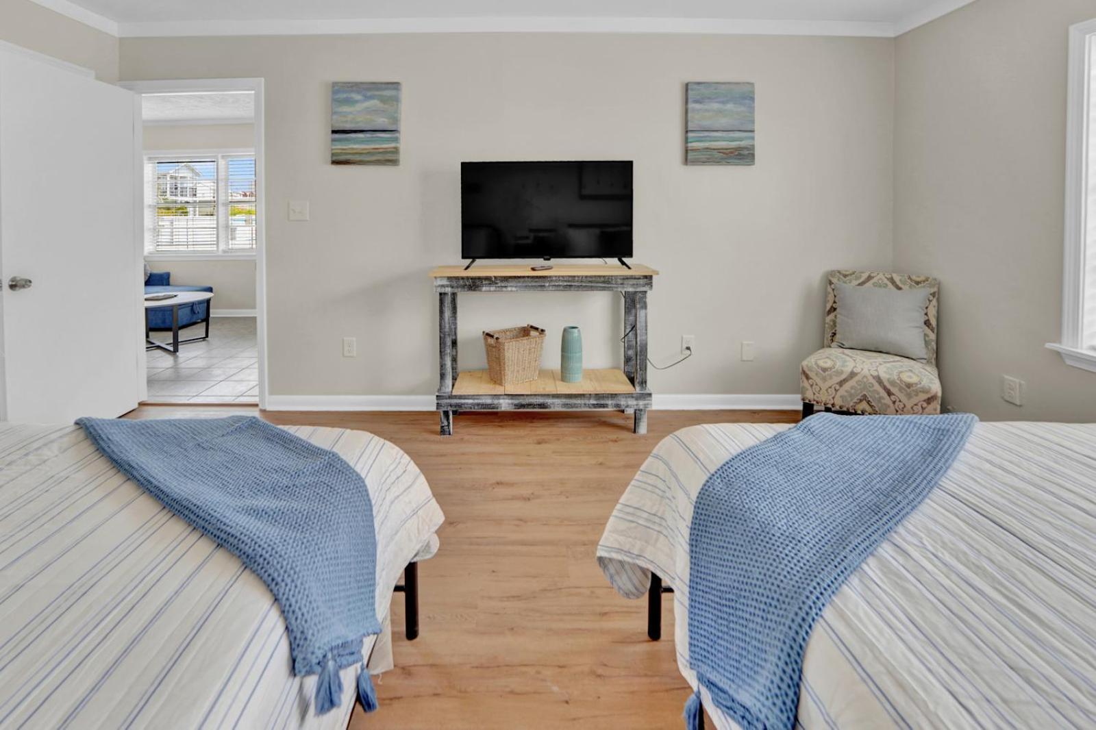 Lower Grand Lagoon Sea Foam Suites מראה חיצוני תמונה